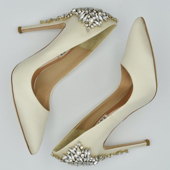 Like-new Badgley Mischka Gorgeous Pointed Toe Evening Shoes Pumps, Ivory, Size 5 - Picture 14 of 14